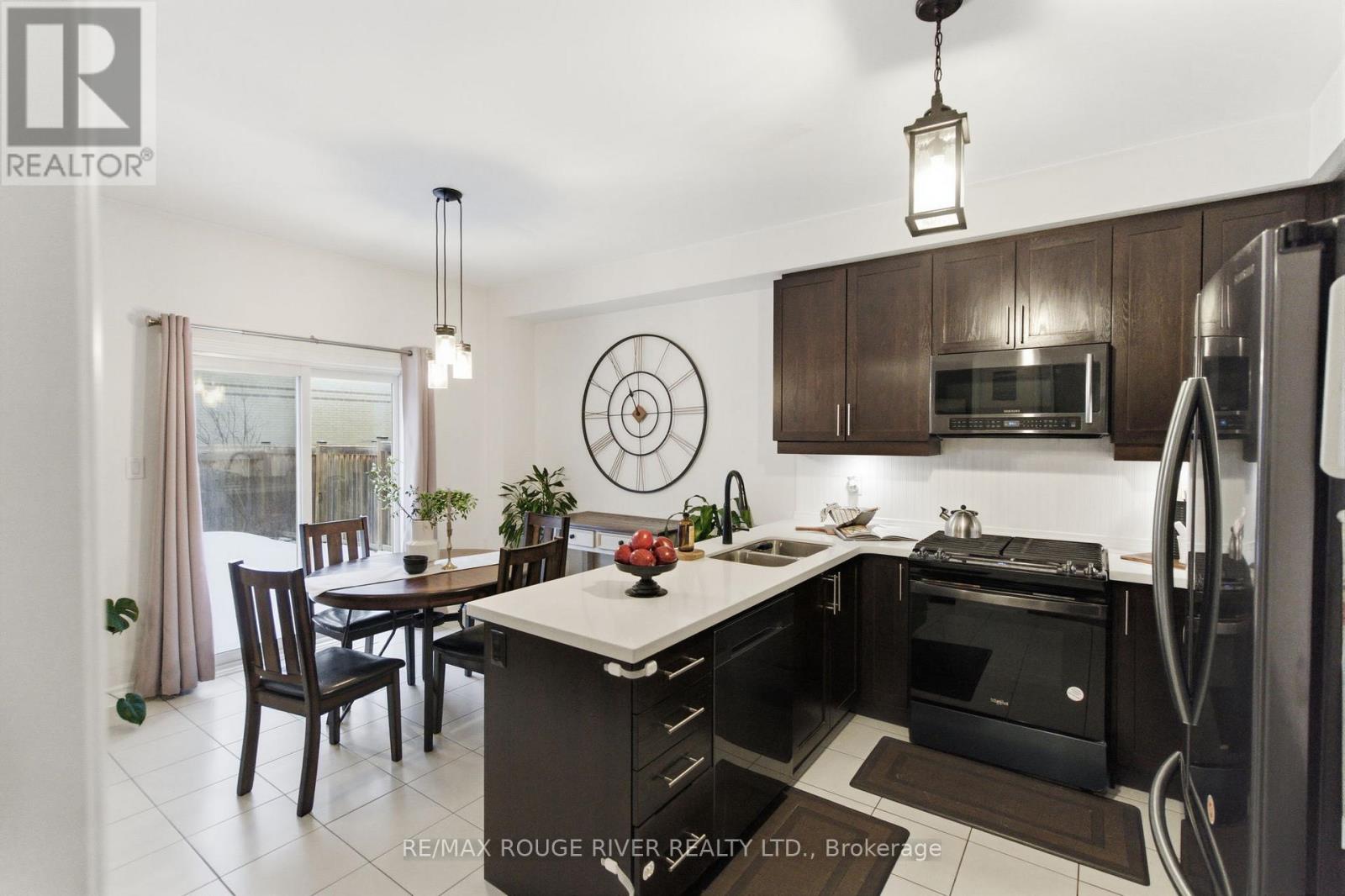 50 Cale Avenue, Clarington (Courtice), Ontario  L1E 0H4 - Photo 9 - E12855964