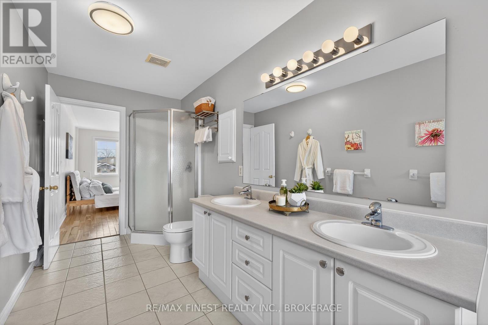 396 Quarry Pond Court, Kingston (Kingston East (Incl Barret Crt)), Ontario  K7K 7L3 - Photo 30 - X12855852