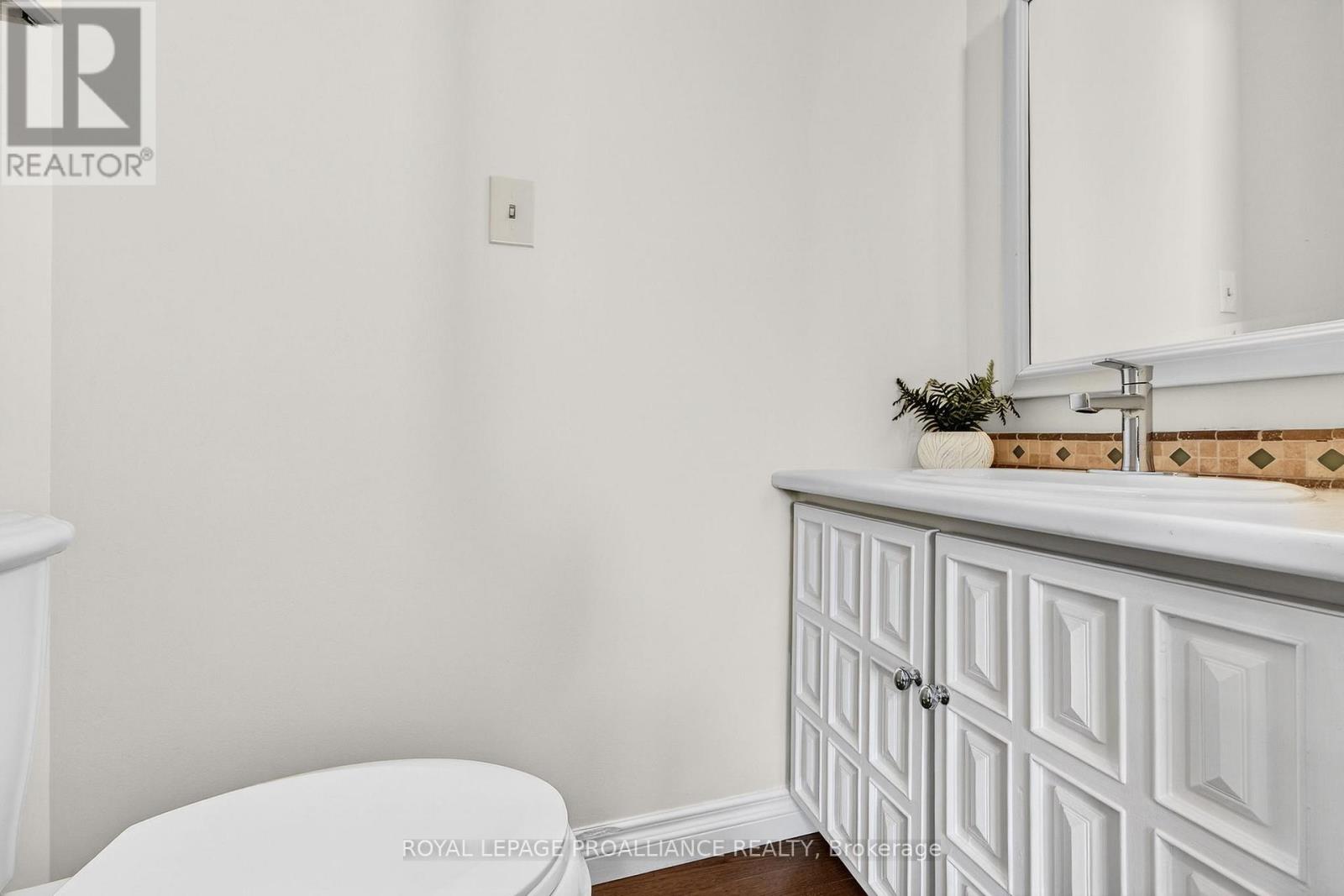 107 Fenwood Crescent, Belleville (Belleville Ward), Ontario  K8N 4Z7 - Photo 15 - X12855802