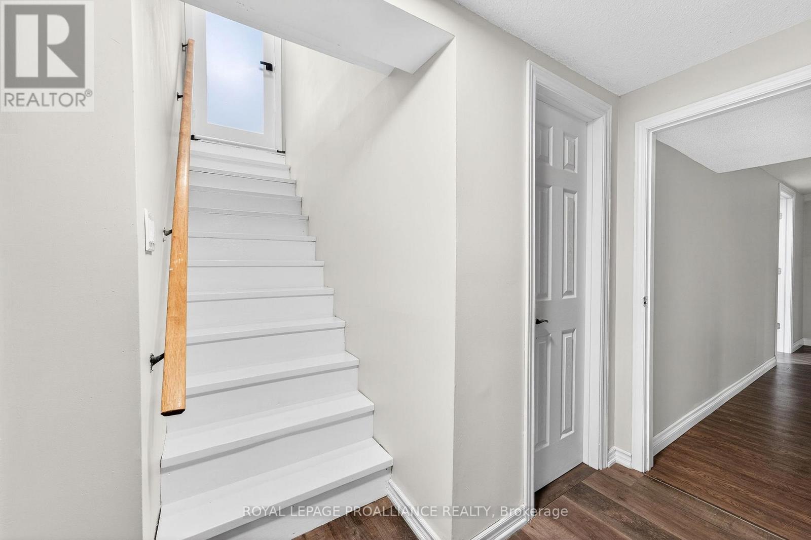 107 Fenwood Crescent, Belleville (Belleville Ward), Ontario  K8N 4Z7 - Photo 21 - X12855802