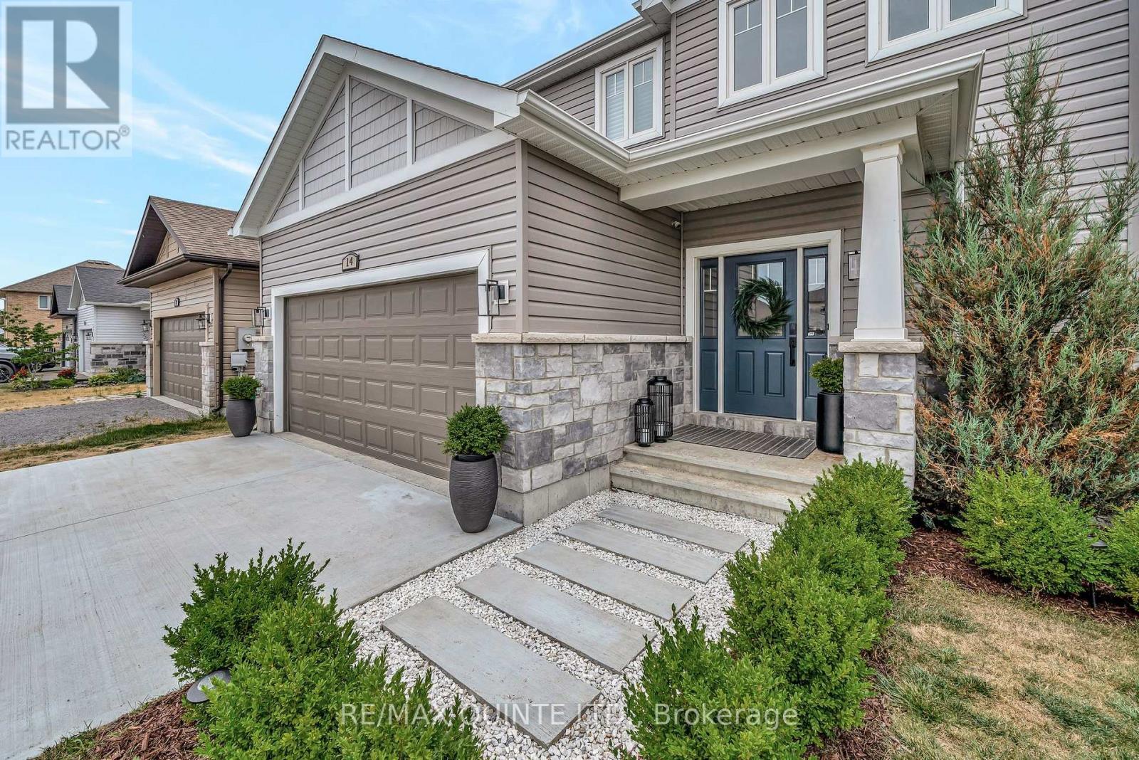 14 Cypress Drive, Belleville (Thurlow Ward), Ontario  K8N 0J6 - Photo 5 - X12855826