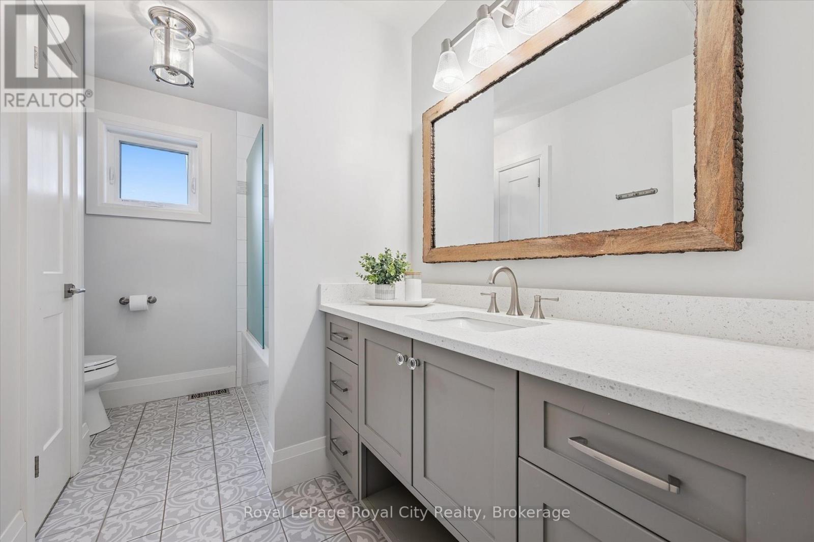 226 Carter Road, Puslinch, Ontario  N1L 1B8 - Photo 31 - X12855820