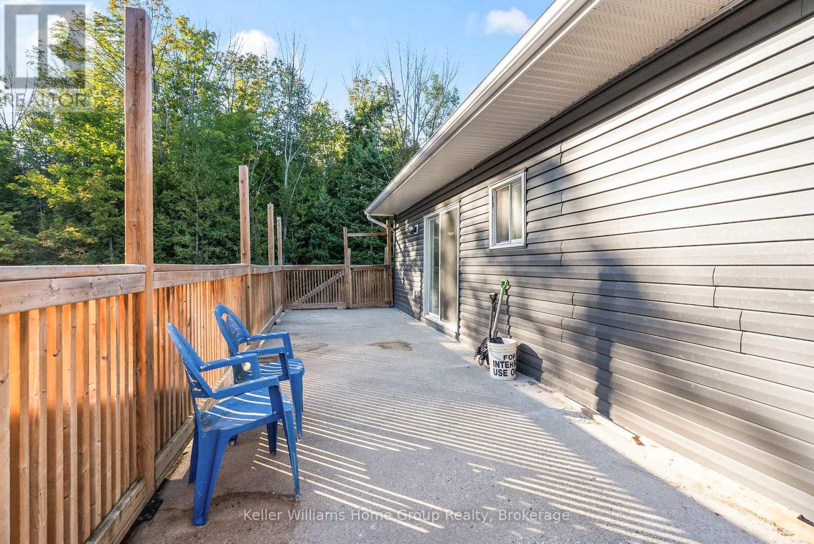 125 North Diagonal Road, South Bruce Peninsula, Ontario  N0H 2T0 - Photo 33 - X12855850