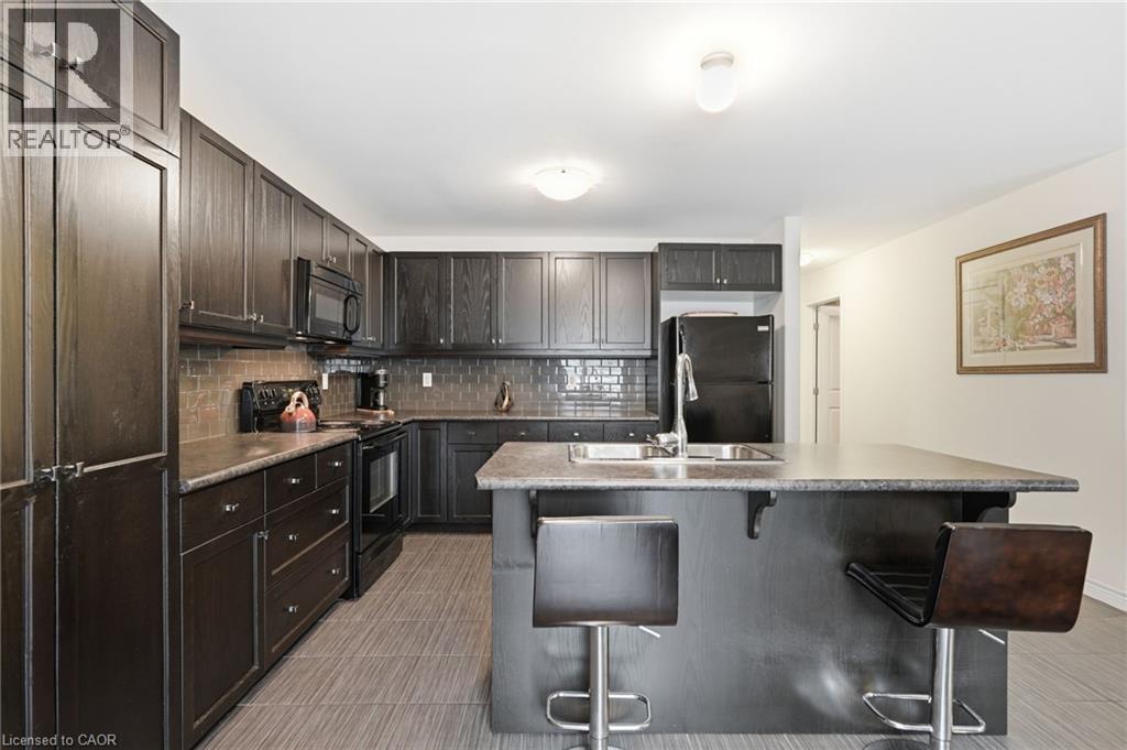 76 Lorne Avenue, Grimsby, Ontario  L3M 0C7 - Photo 8 - 40809173