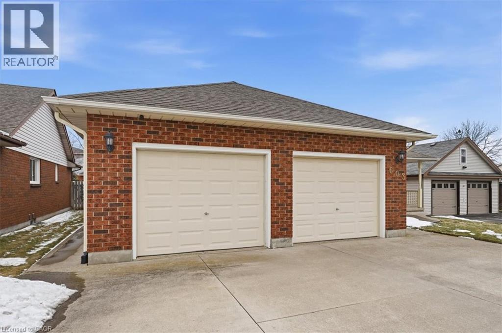 603 Bunting Road, St. Catharines, Ontario  L2M 2Z9 - Photo 3 - 40810342