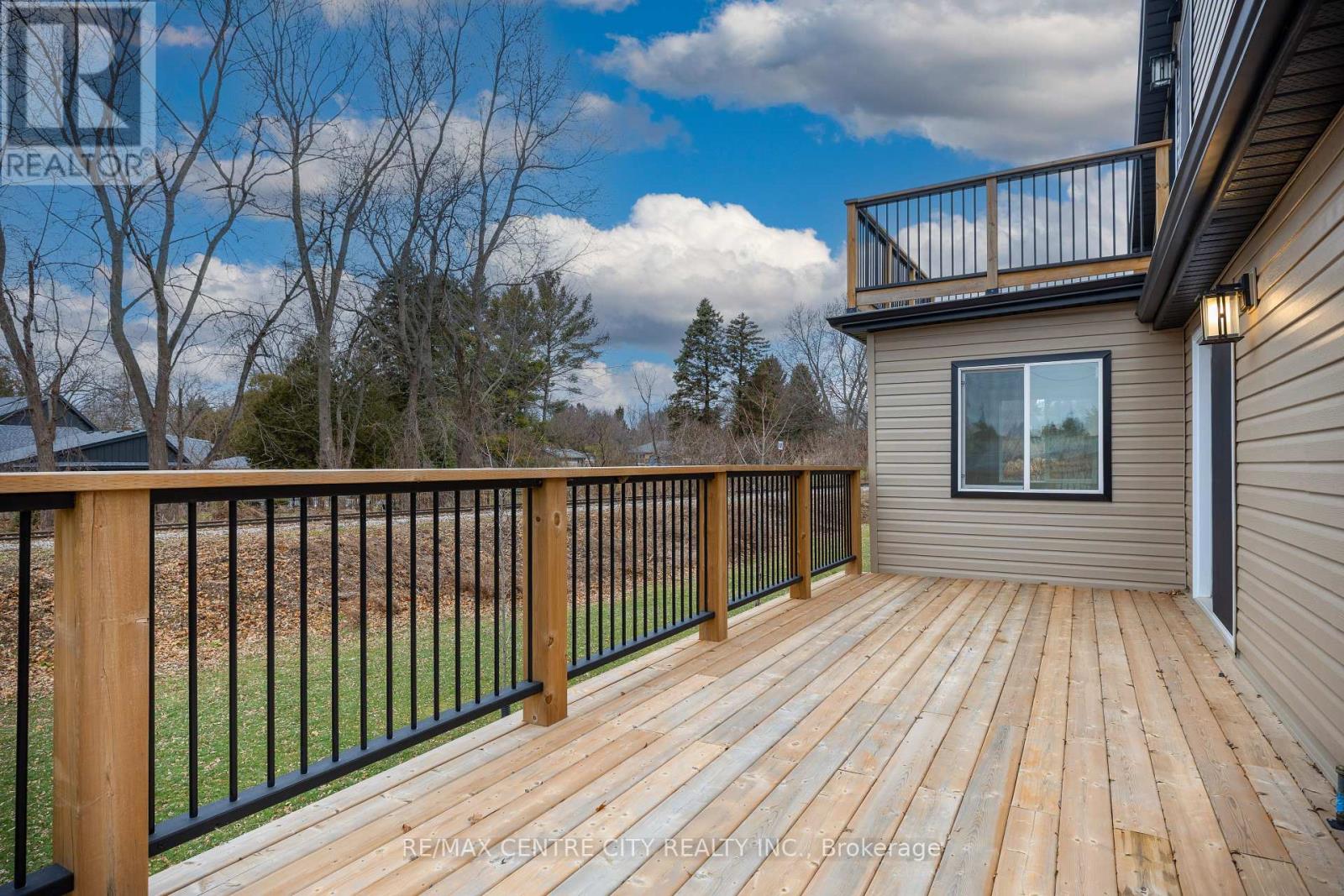 42400 John Wise Line, Central Elgin, Ontario  N5R 5T5 - Photo 11 - X12855966