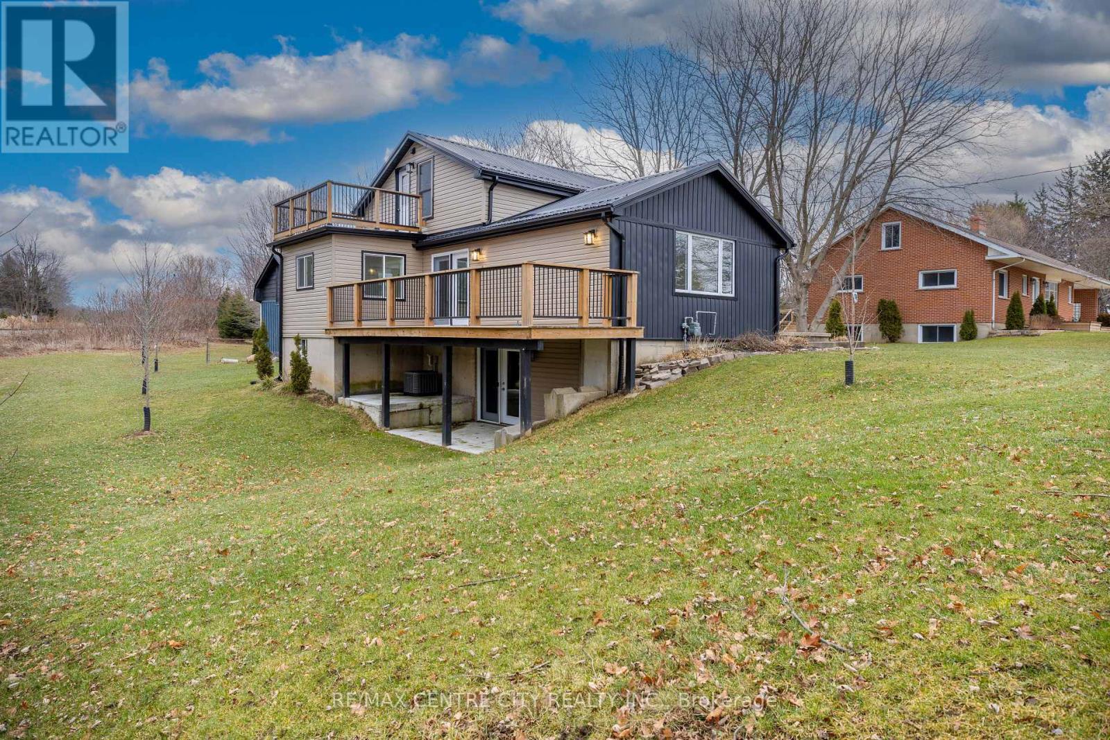 42400 John Wise Line, Central Elgin, Ontario  N5R 5T5 - Photo 3 - X12855966