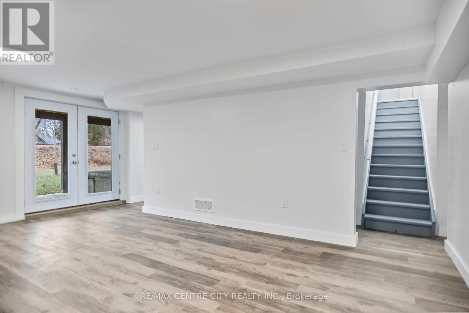 42400 John Wise Line, Central Elgin, Ontario  N5R 5T5 - Photo 31 - X12855966