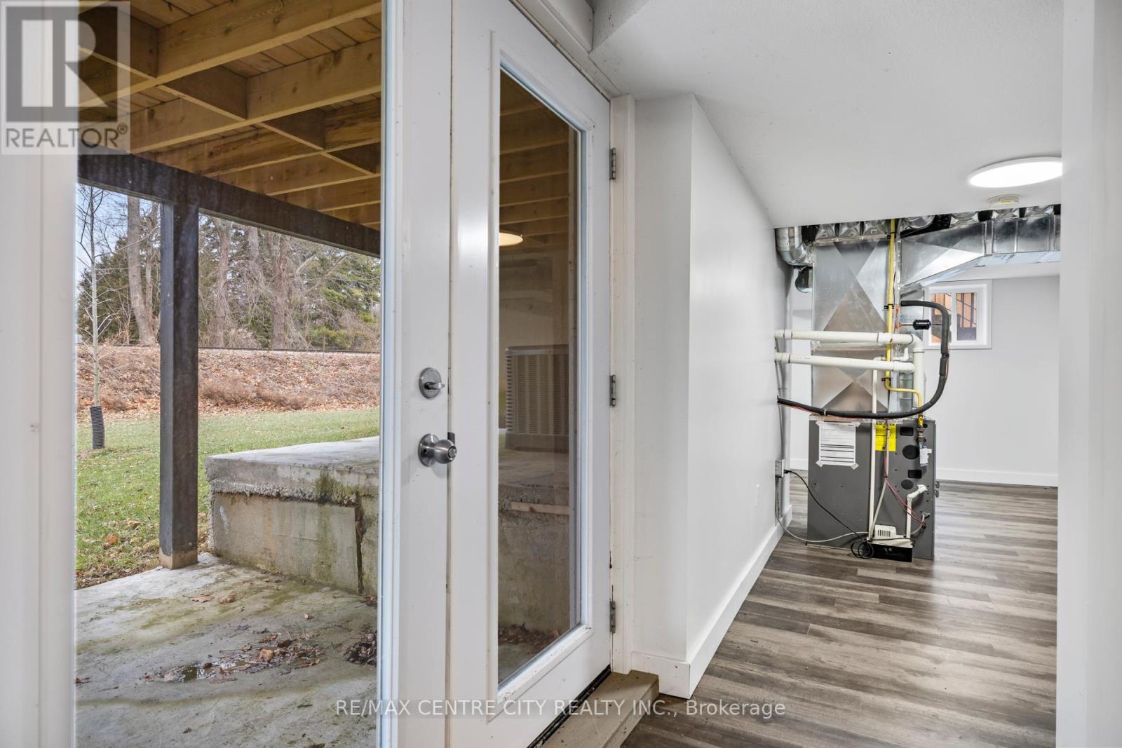 42400 John Wise Line, Central Elgin, Ontario  N5R 5T5 - Photo 32 - X12855966