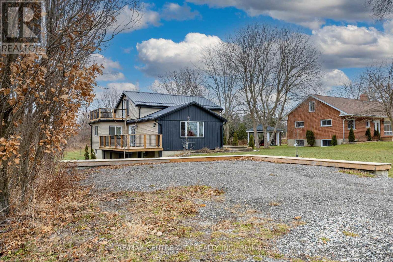 42400 John Wise Line, Central Elgin, Ontario  N5R 5T5 - Photo 5 - X12855966