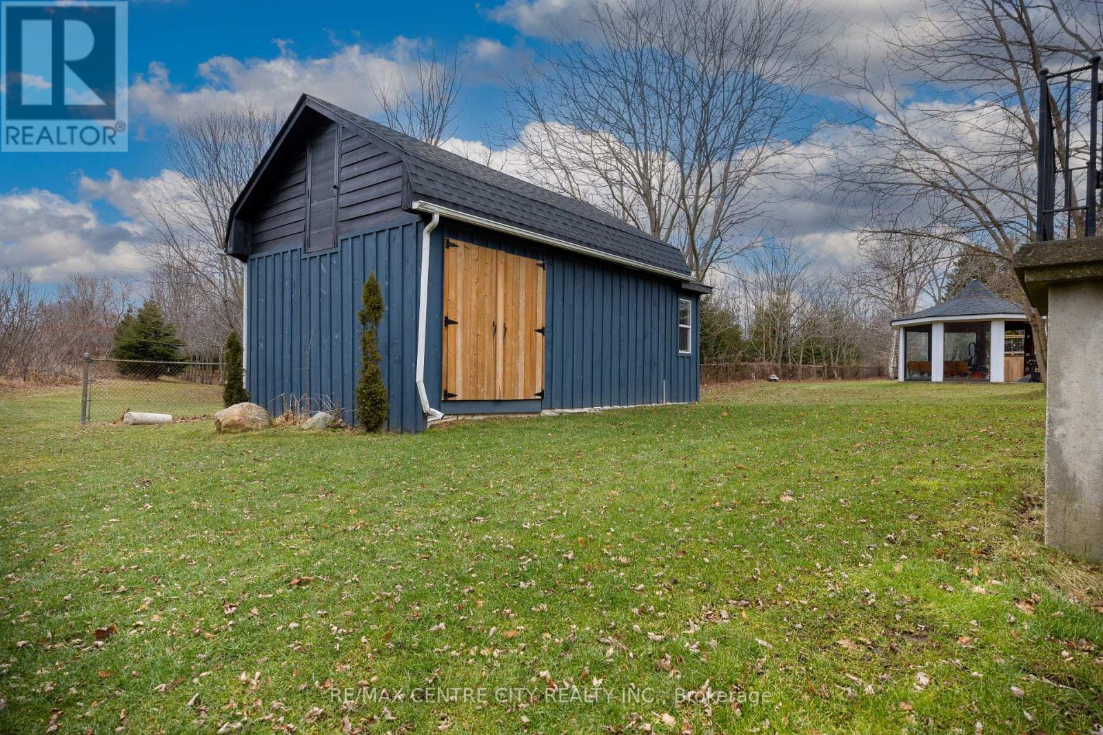 42400 John Wise Line, Central Elgin, Ontario  N5R 5T5 - Photo 7 - X12855966