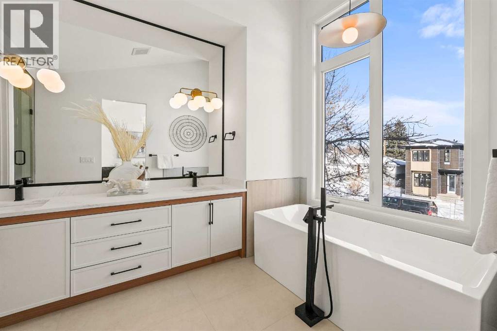 2421 25 Avenue Nw, Calgary, Alberta  T2M 2C6 - Photo 24 - A2287163