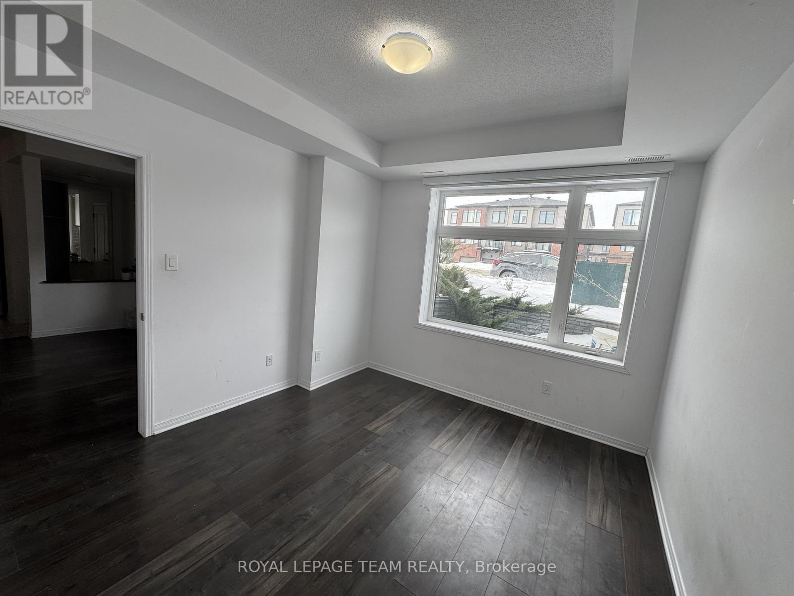 A - 371 Haliburton Heights, Ottawa, Ontario  K2V 0J3 - Photo 11 - X12855984