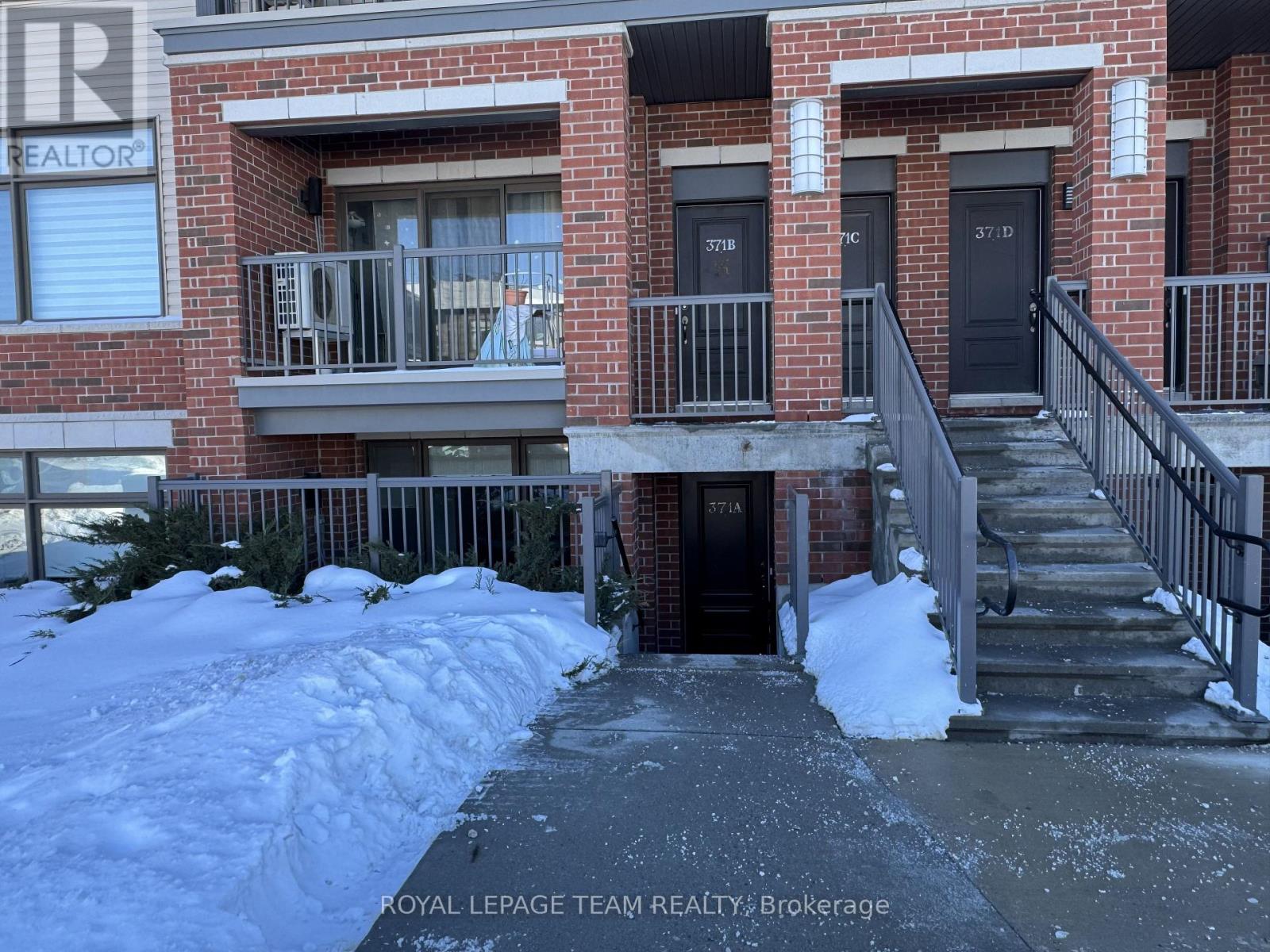 A - 371 Haliburton Heights, Ottawa, Ontario  K2V 0J3 - Photo 2 - X12855984