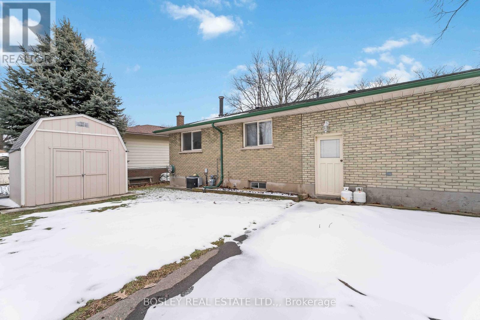 7199 Freeman Street, Niagara Falls, Ontario  L2E 5V8 - Photo 41 - X12855874