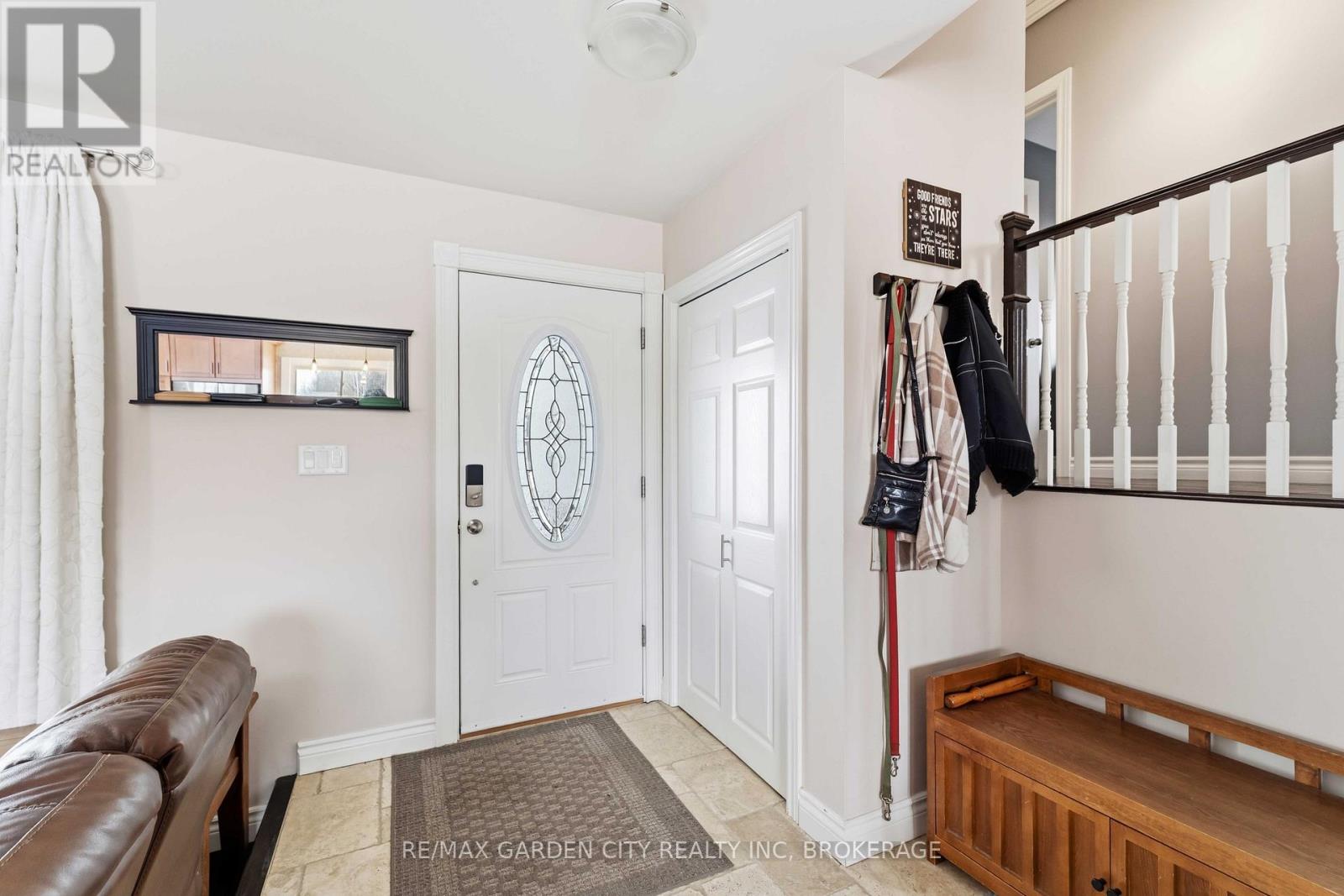 147 Cairns Crescent, Fort Erie, Ontario  L2A 5M4 - Photo 6 - X12855946