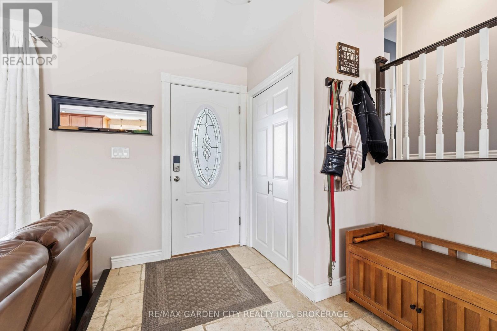 147 Cairns Crescent, Fort Erie, Ontario  L2A 5M4 - Photo 7 - X12855946