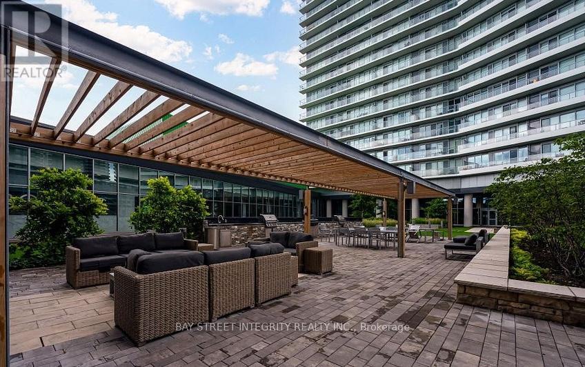 303 - 117 Mcmahon Drive, Toronto, Ontario  M2K 0E4 - Photo 5 - C12855774