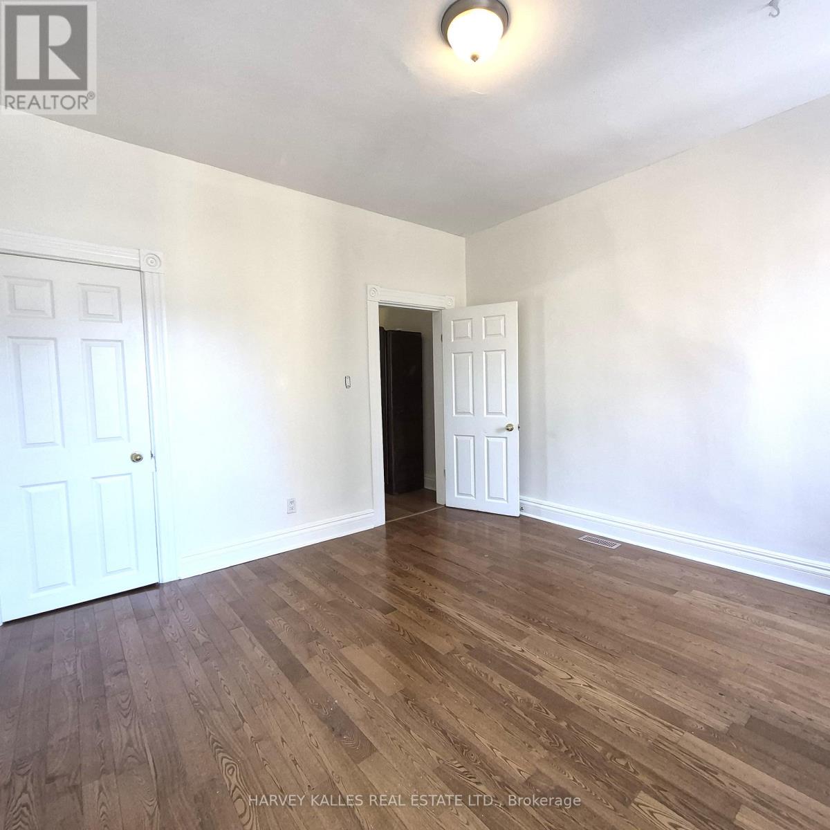 57b Clinton Street, Toronto (Palmerston-Little Italy), Ontario  M6G 2Y4 - Photo 14 - C12855836