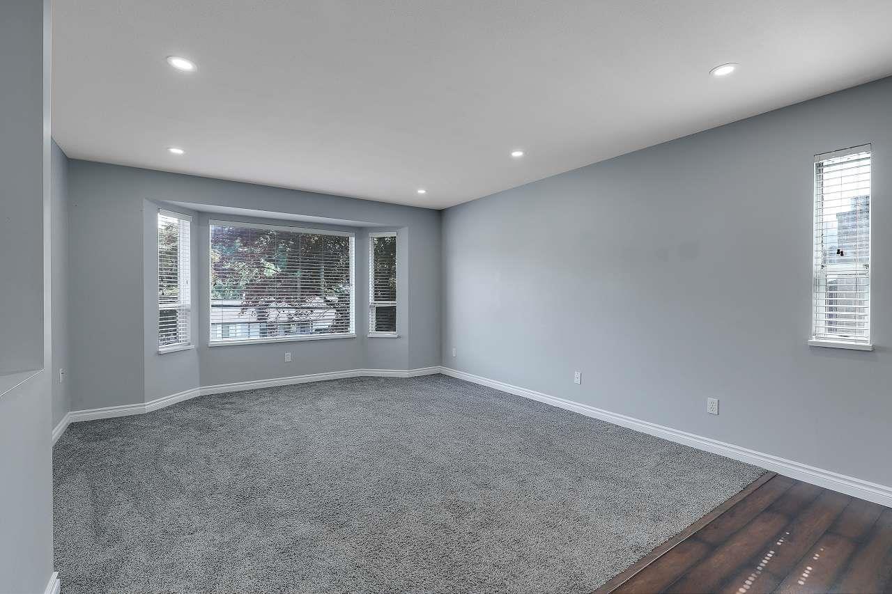 3697 Old Clayburn Road, Abbotsford, British Columbia  V2S 7H3 - Photo 8 - R3094796