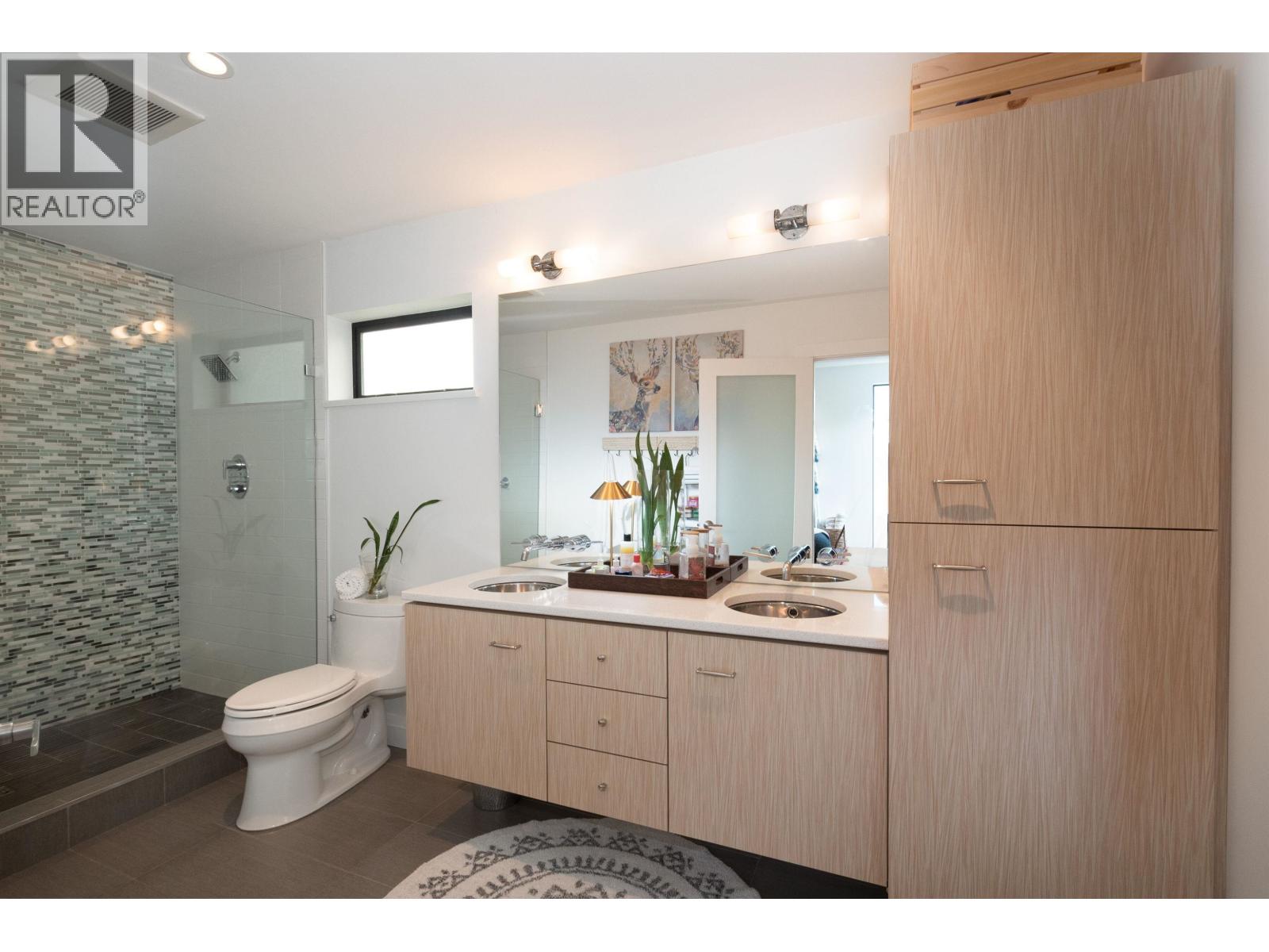 1930 Panorama Drive, North Vancouver, British Columbia  V7G 1V1 - Photo 26 - R3096128