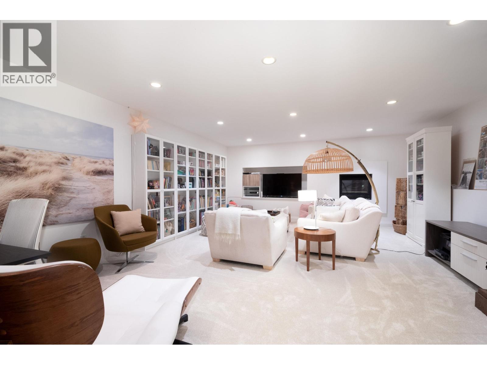 1930 Panorama Drive, North Vancouver, British Columbia  V7G 1V1 - Photo 30 - R3096128