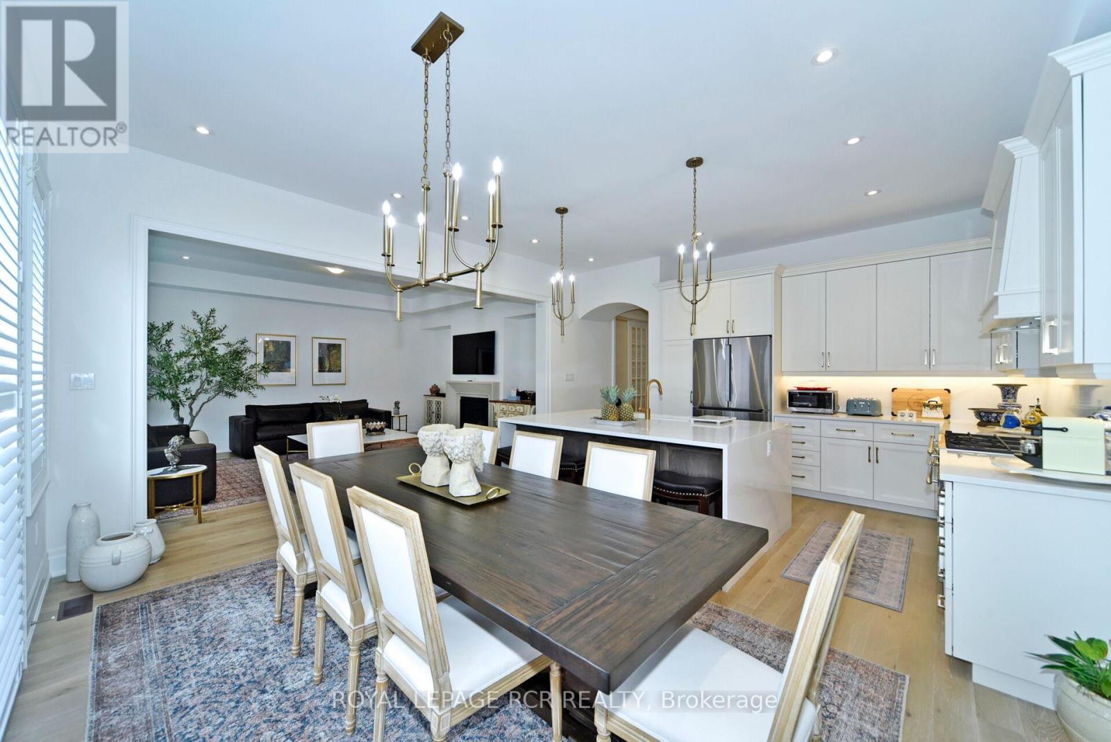 200 Silver Creek Drive, Vaughan (Vellore Village), Ontario  L3L 0B5 - Photo 19 - N12855736