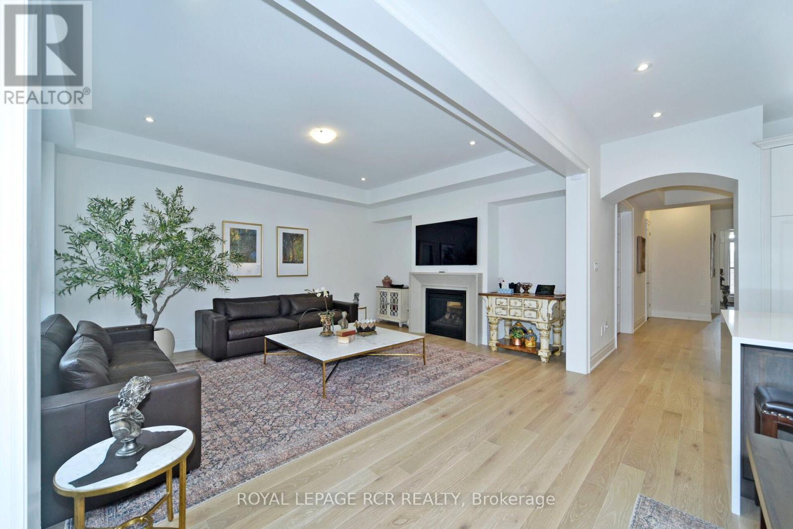 200 Silver Creek Drive, Vaughan (Vellore Village), Ontario  L3L 0B5 - Photo 20 - N12855736