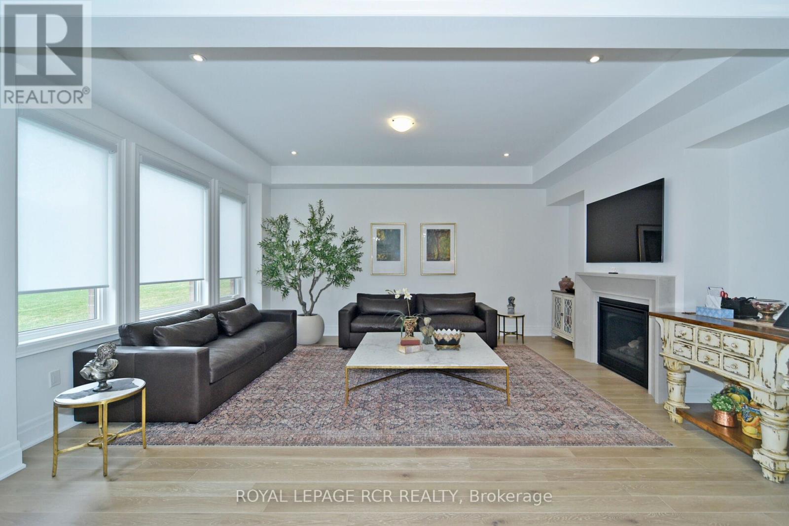 200 Silver Creek Drive, Vaughan (Vellore Village), Ontario  L3L 0B5 - Photo 21 - N12855736