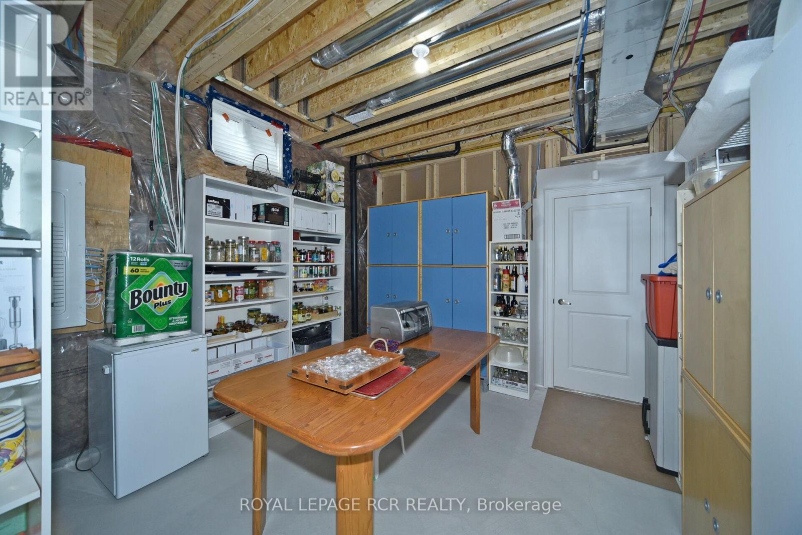 200 Silver Creek Drive, Vaughan (Vellore Village), Ontario  L3L 0B5 - Photo 40 - N12855736