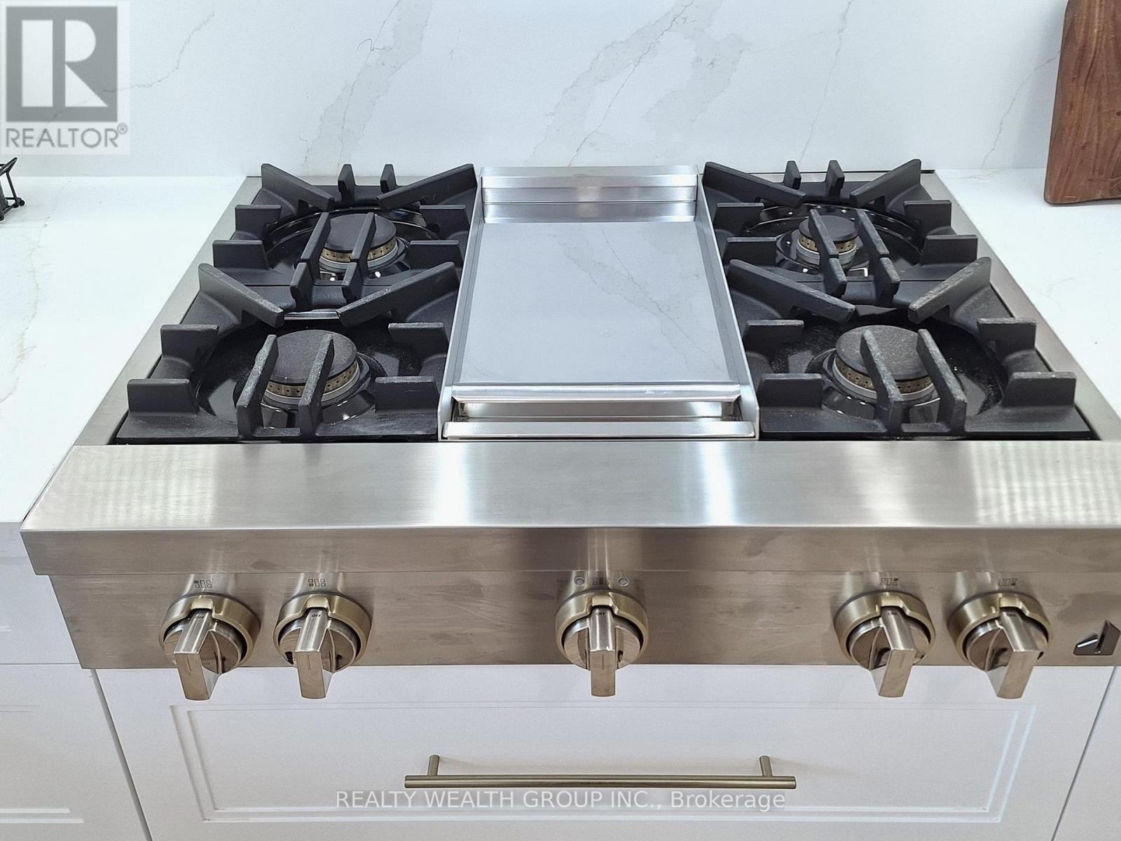 46 Sycamore Drive, Markham (Aileen-Willowbrook), Ontario  L3T 5V6 - Photo 12 - N12855834