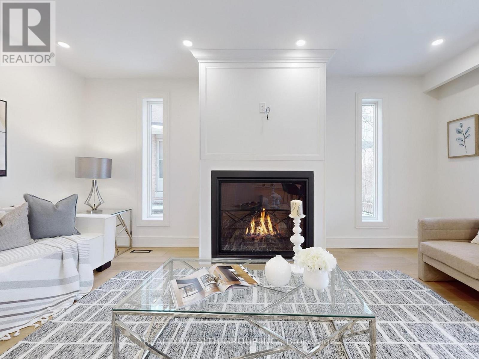 46 Sycamore Drive, Markham (Aileen-Willowbrook), Ontario  L3T 5V6 - Photo 15 - N12855834