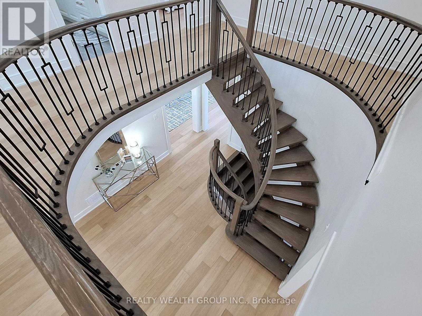 46 Sycamore Drive, Markham (Aileen-Willowbrook), Ontario  L3T 5V6 - Photo 18 - N12855834