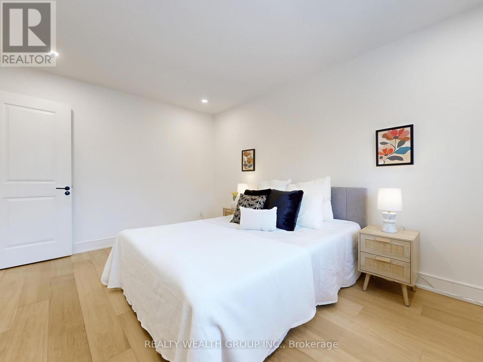 46 Sycamore Drive, Markham (Aileen-Willowbrook), Ontario  L3T 5V6 - Photo 28 - N12855834