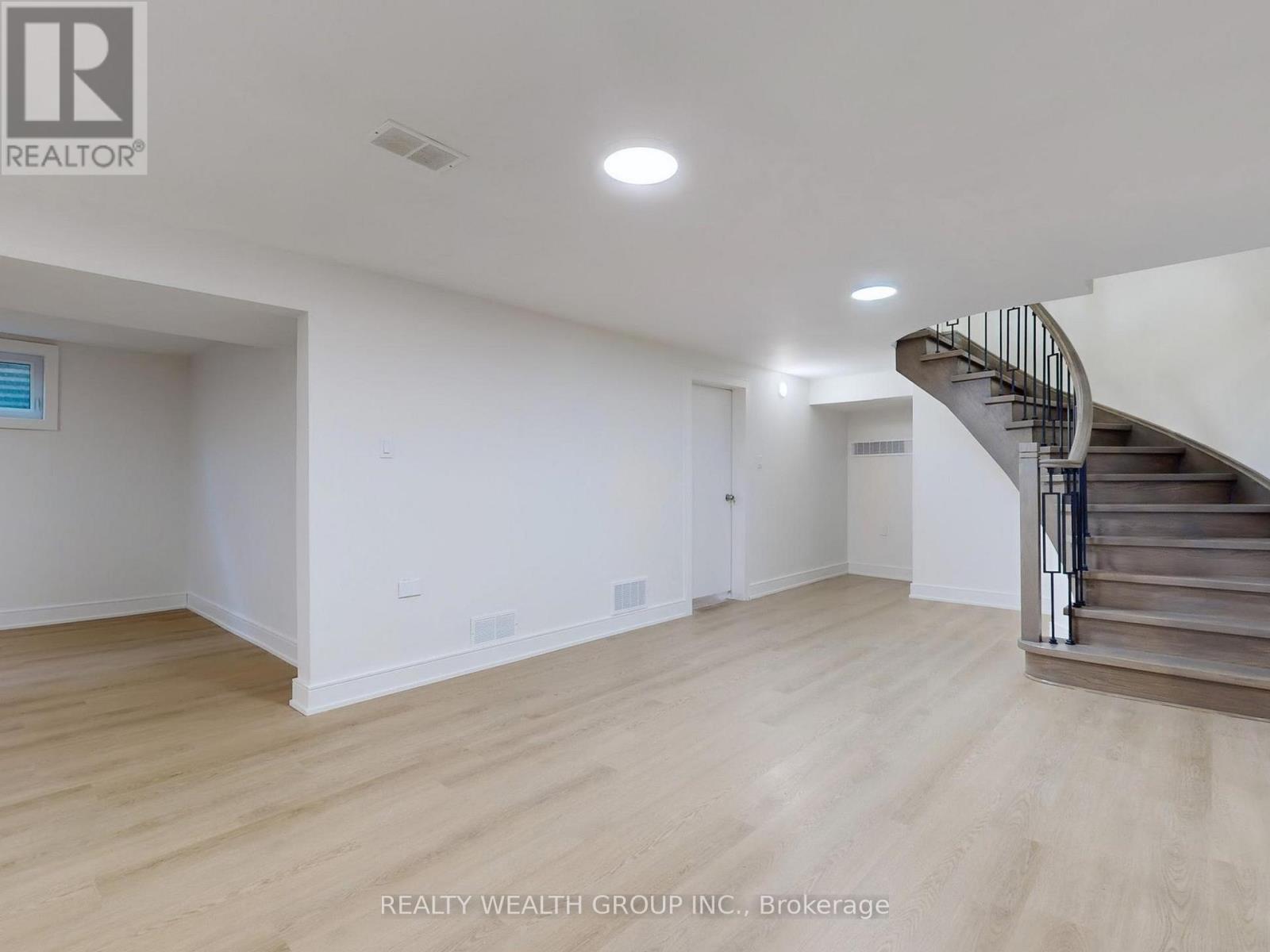 46 Sycamore Drive, Markham (Aileen-Willowbrook), Ontario  L3T 5V6 - Photo 36 - N12855834