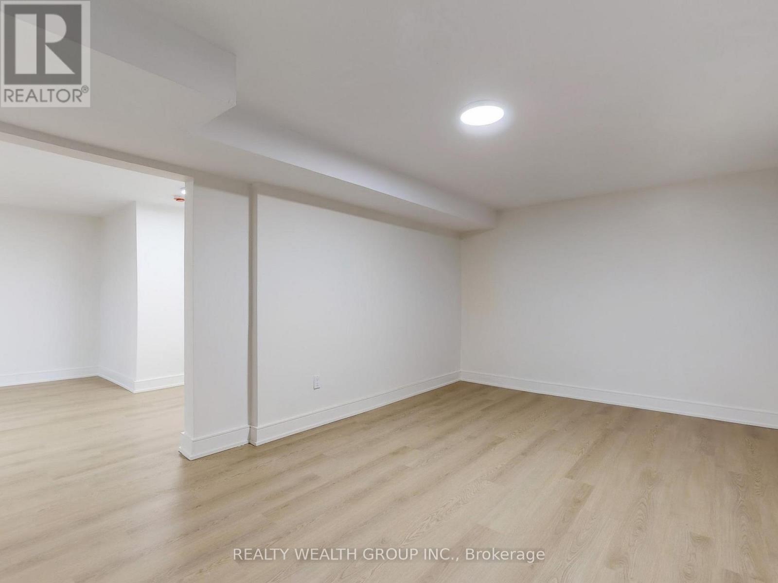 46 Sycamore Drive, Markham (Aileen-Willowbrook), Ontario  L3T 5V6 - Photo 41 - N12855834