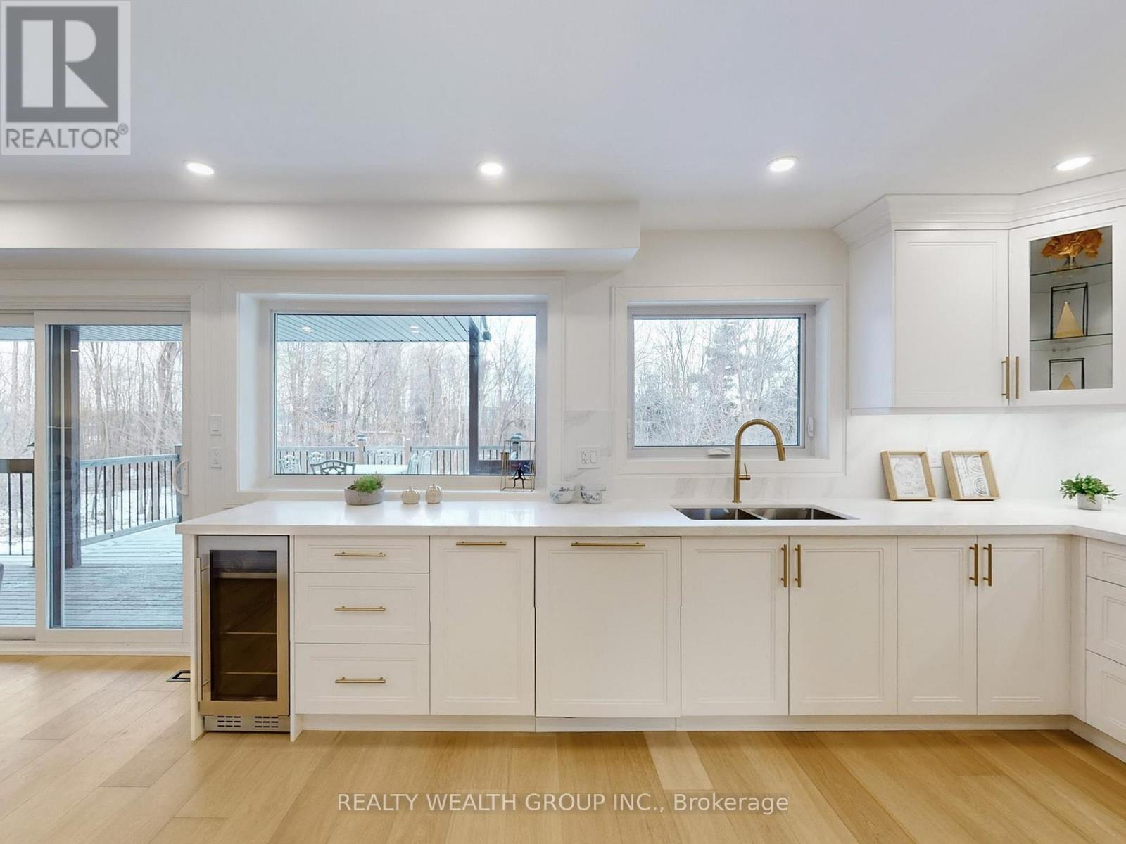 46 Sycamore Drive, Markham (Aileen-Willowbrook), Ontario  L3T 5V6 - Photo 7 - N12855834