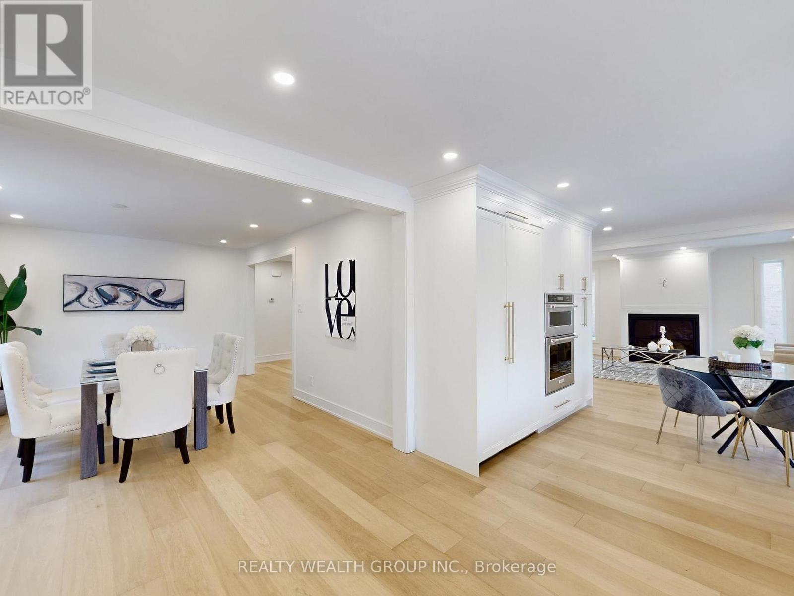 46 Sycamore Drive, Markham (Aileen-Willowbrook), Ontario  L3T 5V6 - Photo 8 - N12855834