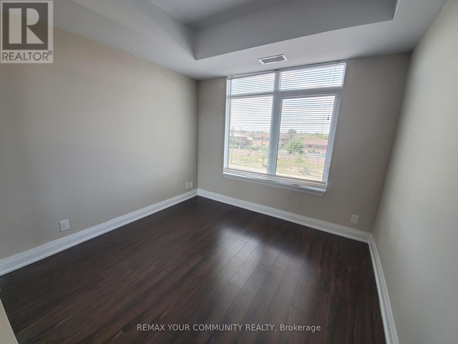 318 - 12 Woodstream Boulevard, Vaughan, Ontario  L4L 8C3 - Photo 15 - N12855872