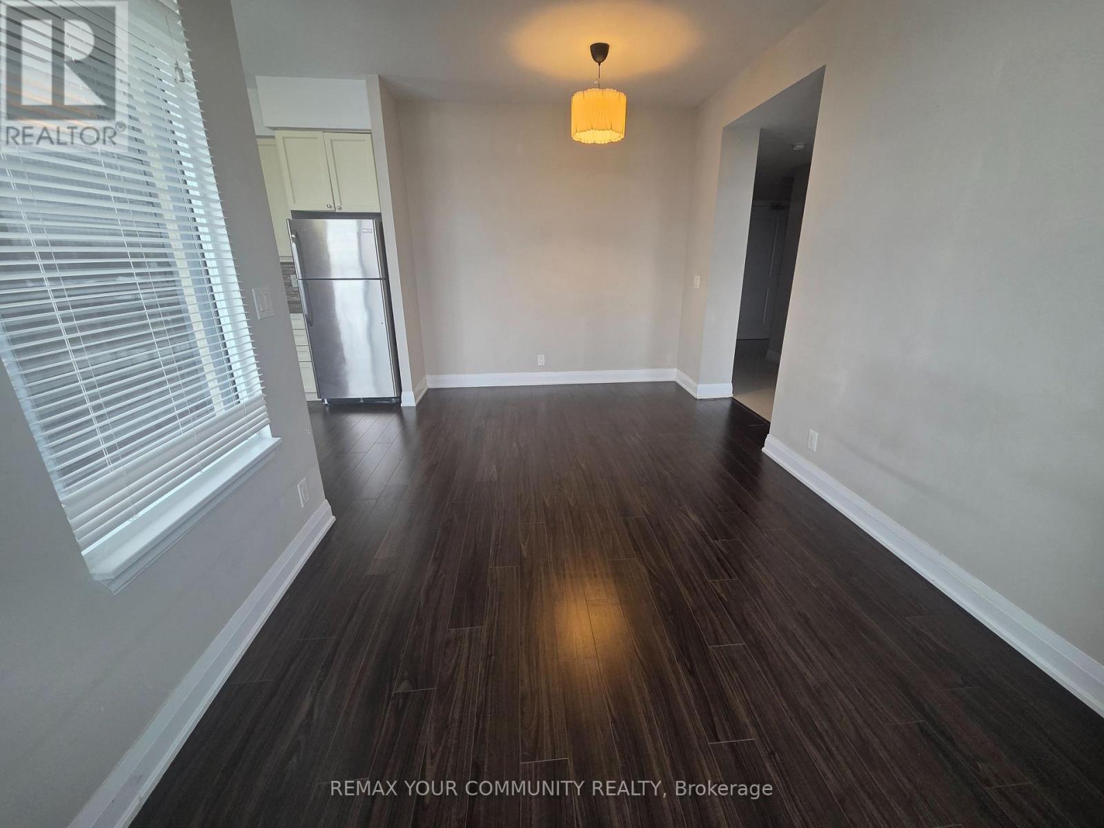 318 - 12 Woodstream Boulevard, Vaughan, Ontario  L4L 8C3 - Photo 8 - N12855872