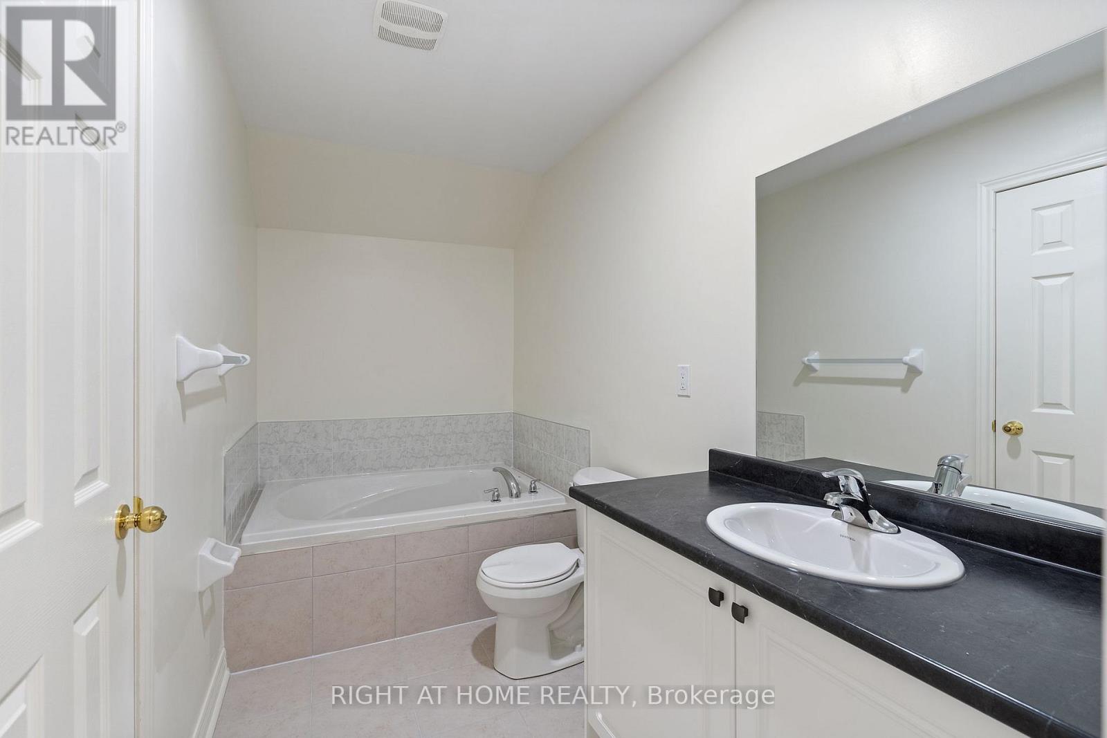 10 Mcalister Avenue, Richmond Hill, Ontario  L4S 0L3 - Photo 30 - N12855914