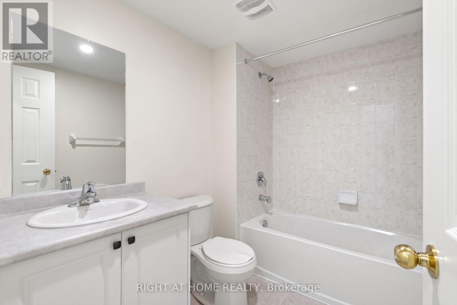 10 Mcalister Avenue, Richmond Hill, Ontario  L4S 0L3 - Photo 33 - N12855914