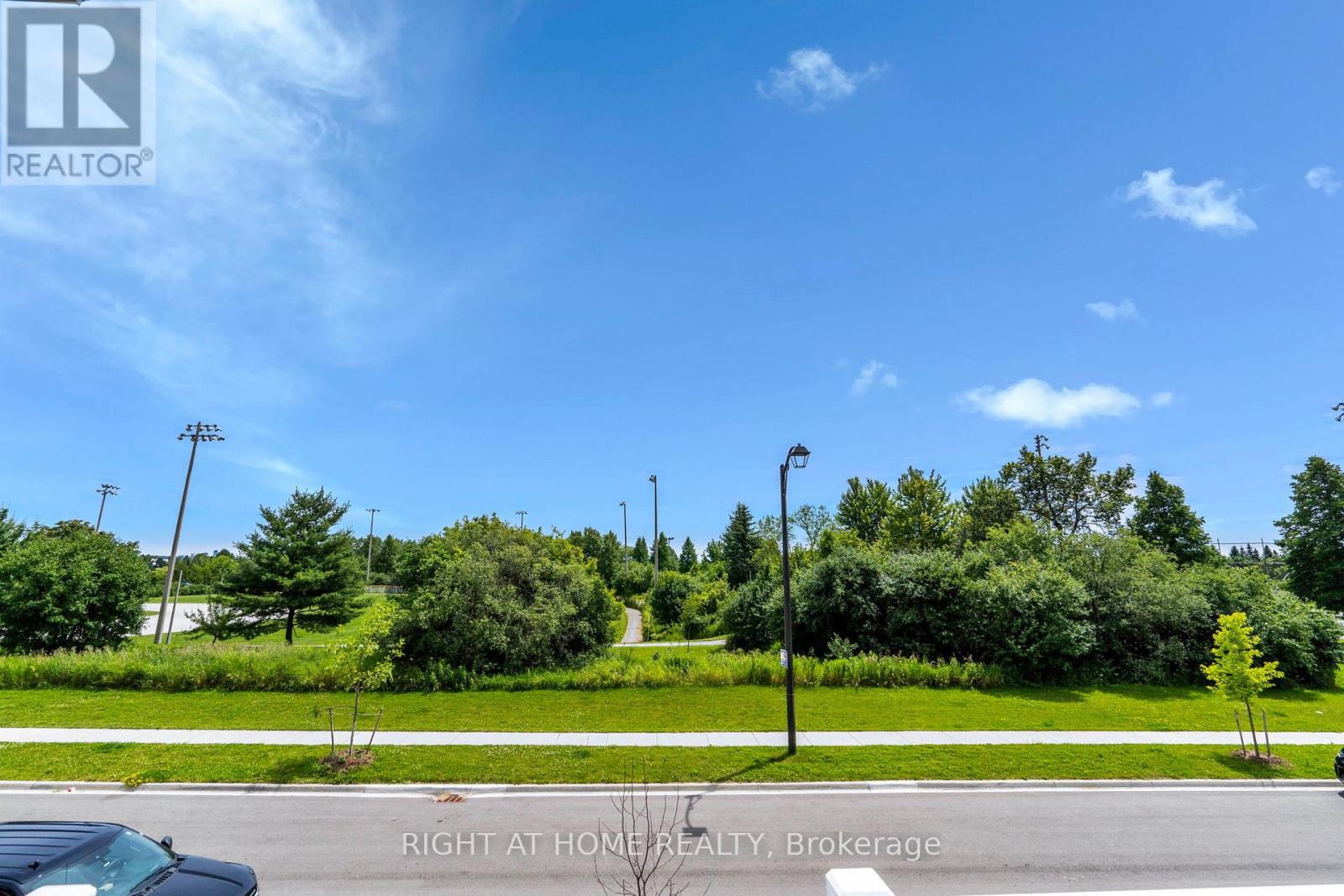 10 Mcalister Avenue, Richmond Hill, Ontario  L4S 0L3 - Photo 4 - N12855914