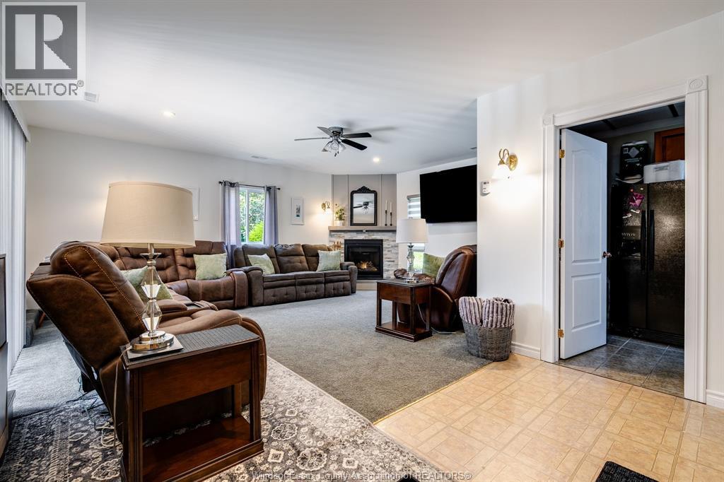 1892 Road 3 East, Kingsville, Ontario  N9Y 2E5 - Photo 2 - 26004769