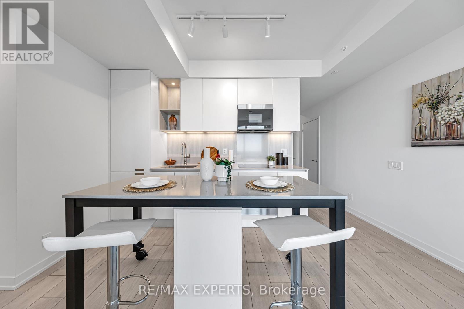 2102 - 39 Mary Street W, Barrie (City Centre), Ontario  L4N 1S9 - Photo 19 - S12855810