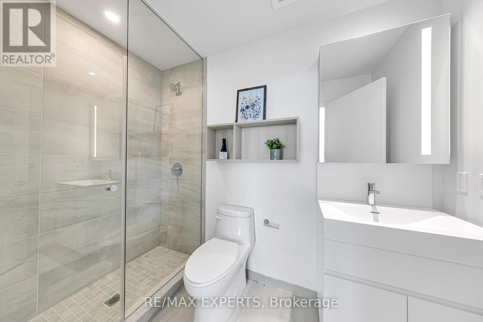 2102 - 39 Mary Street W, Barrie (City Centre), Ontario  L4N 1S9 - Photo 27 - S12855810