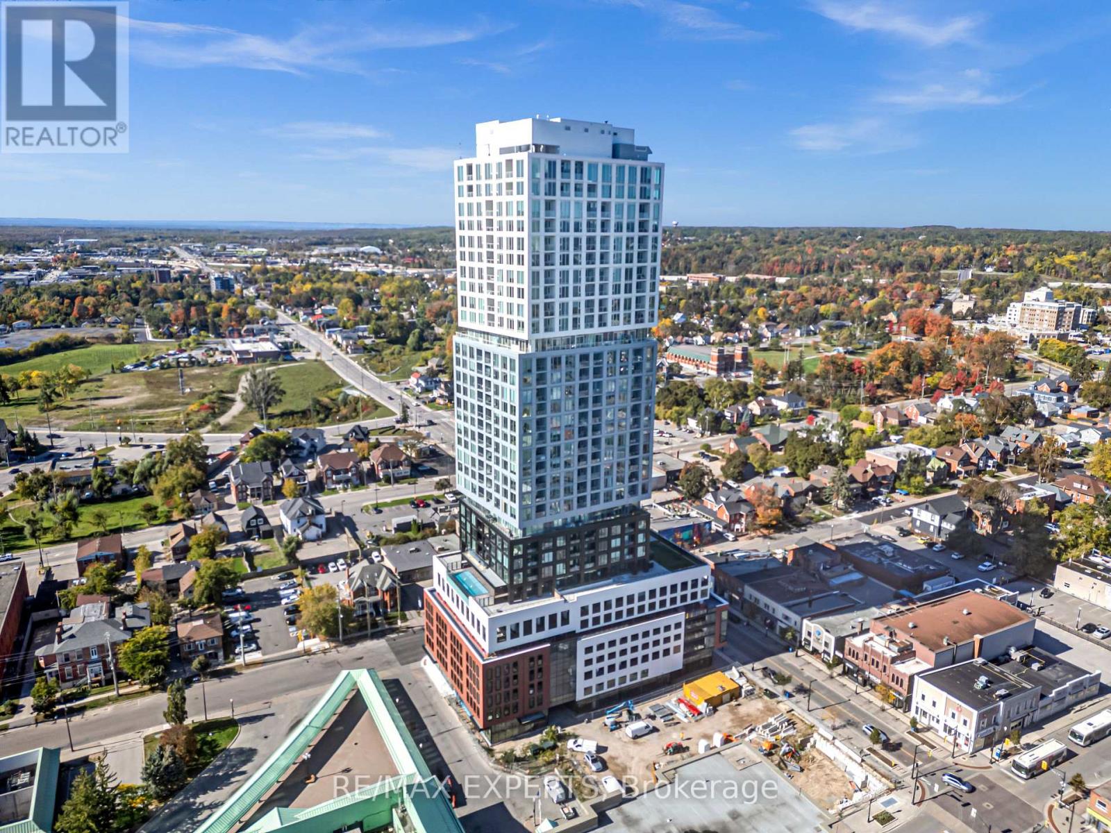 2102 - 39 Mary Street W, Barrie (City Centre), Ontario  L4N 1S9 - Photo 4 - S12855810