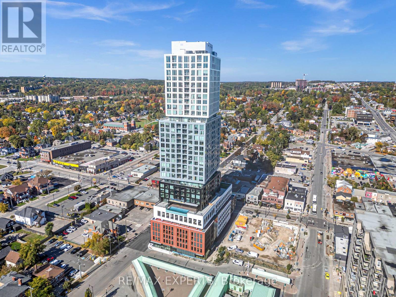 2102 - 39 Mary Street W, Barrie (City Centre), Ontario  L4N 1S9 - Photo 5 - S12855810