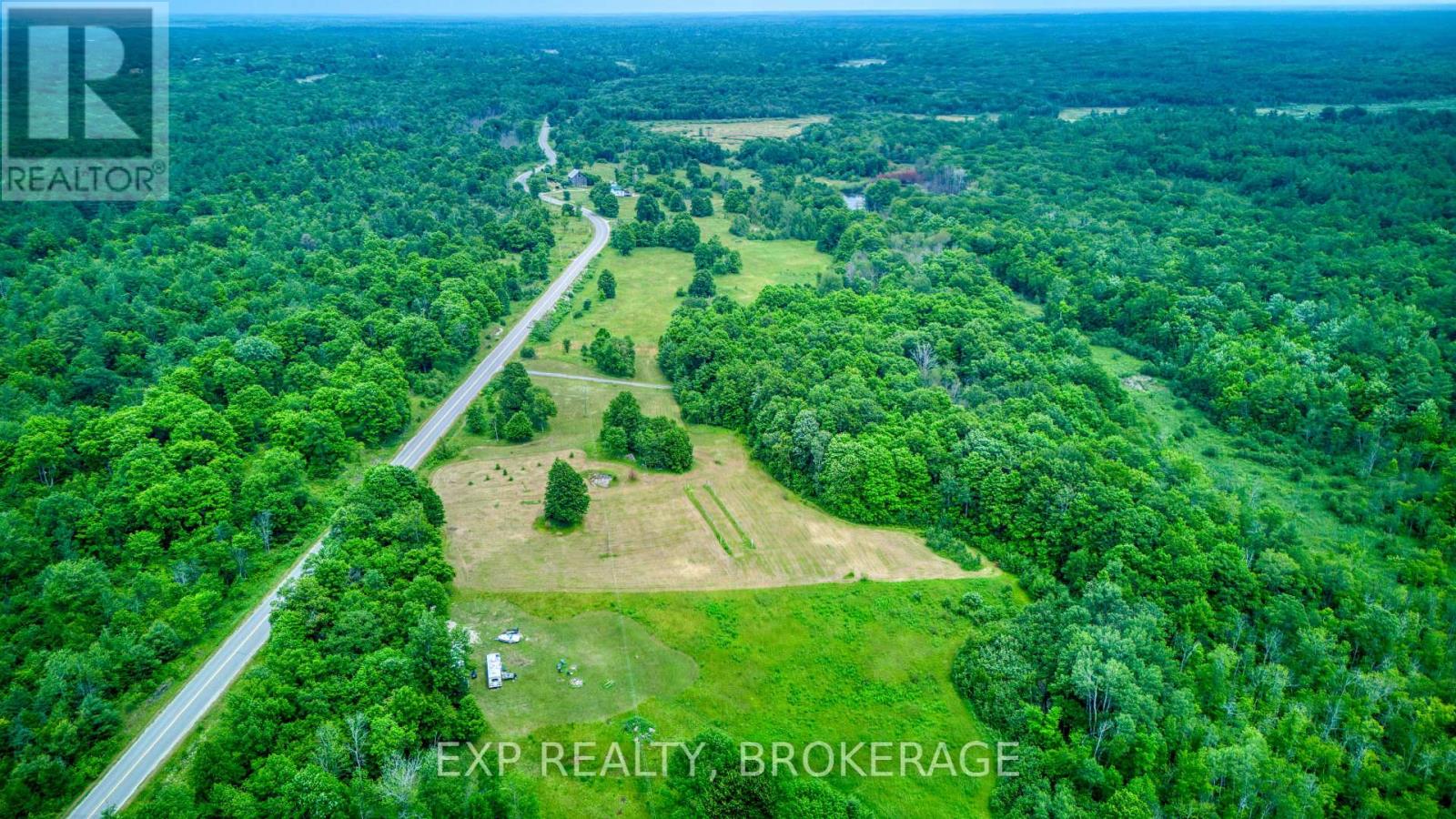 2260 Fifth Lake Road, Frontenac (Frontenac Centre), Ontario  K0H 2K0 - Photo 37 - X12640706