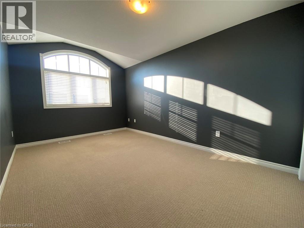 609 Isaiah Crescent, Kitchener, Ontario  N2E 0E6 - Photo 10 - 40810314